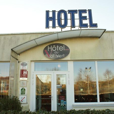 Hotel Du Val Vert Пуйи-ан-Оксоа Екстериор снимка