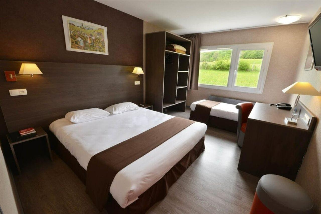 Hotel Du Val Vert Пуйи-ан-Оксоа Екстериор снимка