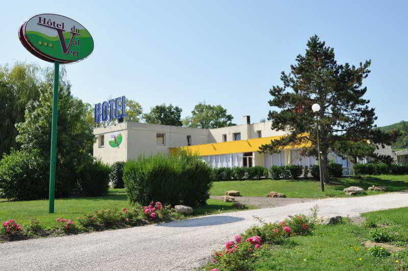 Hotel Du Val Vert Пуйи-ан-Оксоа Екстериор снимка